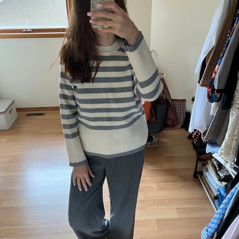 Zara Gray and White Striped Sweater